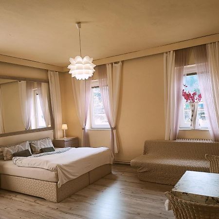Penzion Privoz هرينسكو المظهر الخارجي الصورة